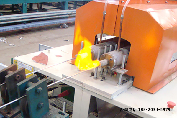 �˻��O��-�x��ģ������+PID�ďͺϿ��Ʒ���