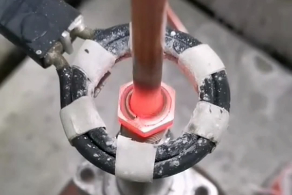 ���l���C���F�Ԅӻ��~�ܺ���