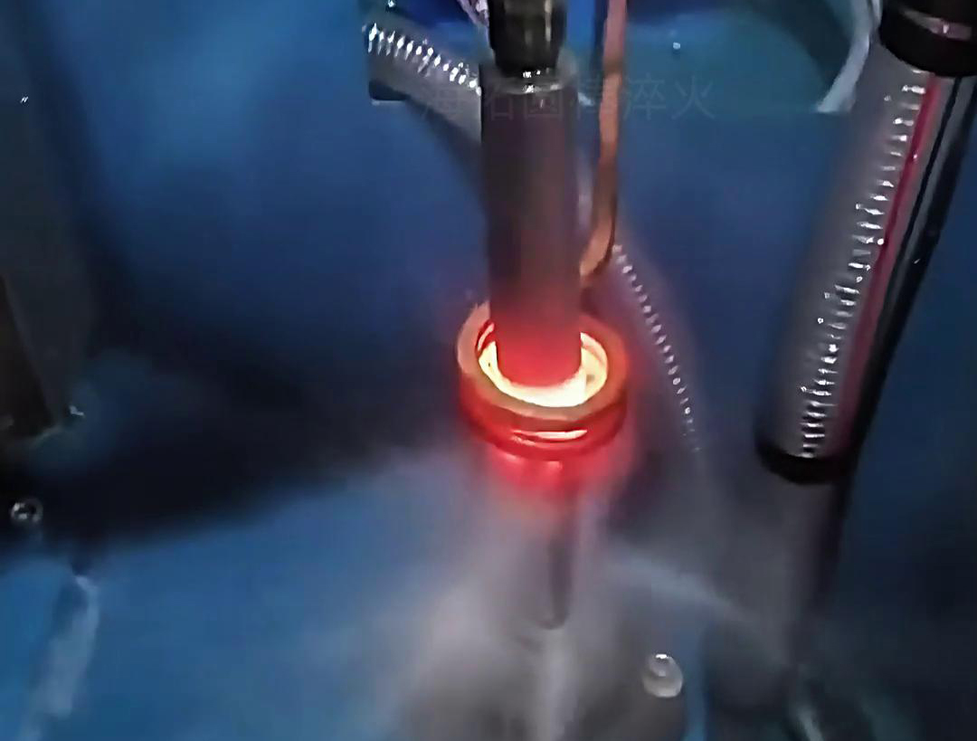 120KW超音頻淬火設備在圓棒淬火熱處理中具有廣泛的應用前景