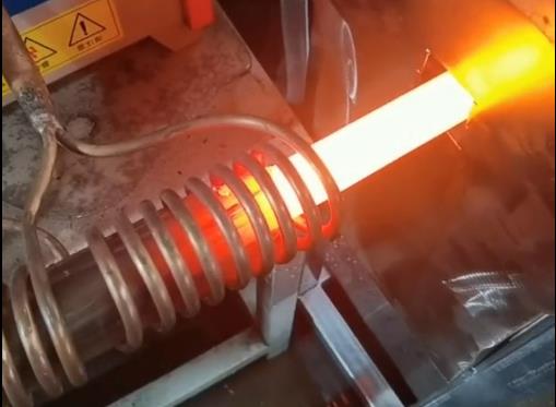 海拓高頻感應加熱設備在銅管和鐵棒加熱退火中的表現