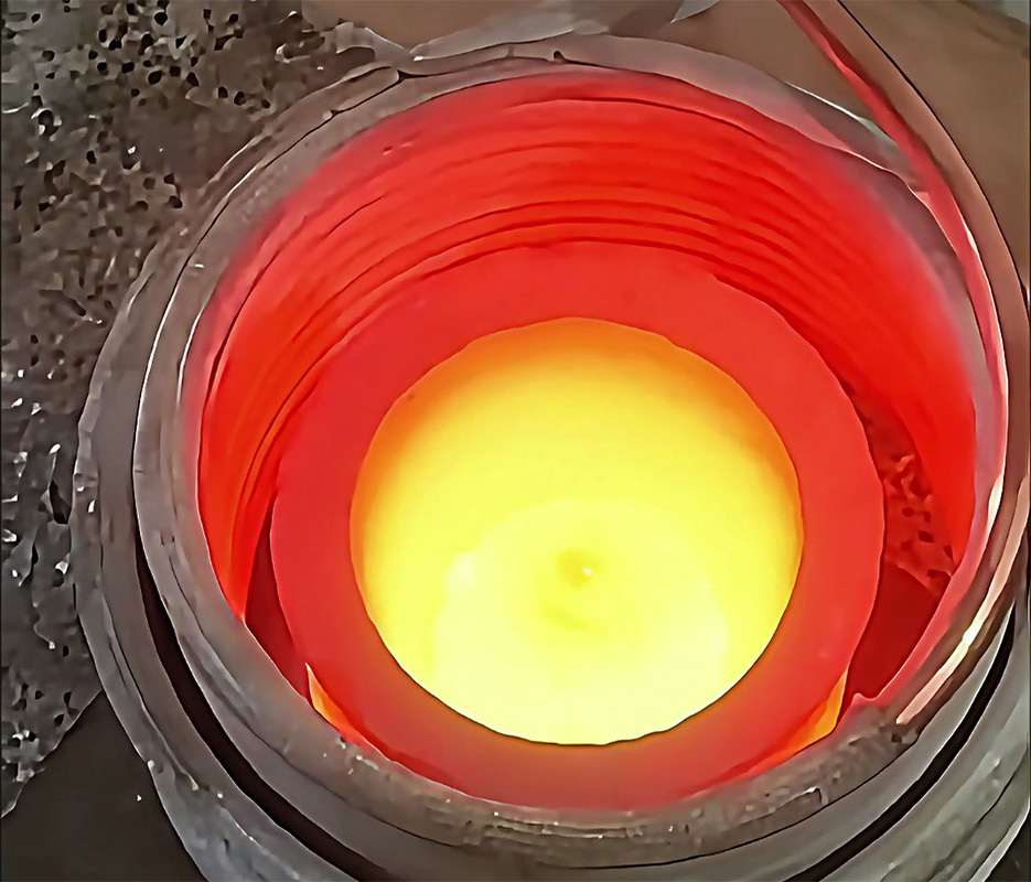 金屬熔煉這款 220V 電壓、溫度可達1800度的熔煉爐是理想之選